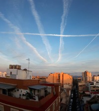 Chemtrails-Sky-Over-Town-City