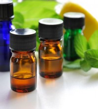 essential oils with lemon and mint
