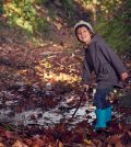 Child playing an autumnal day in Majorca