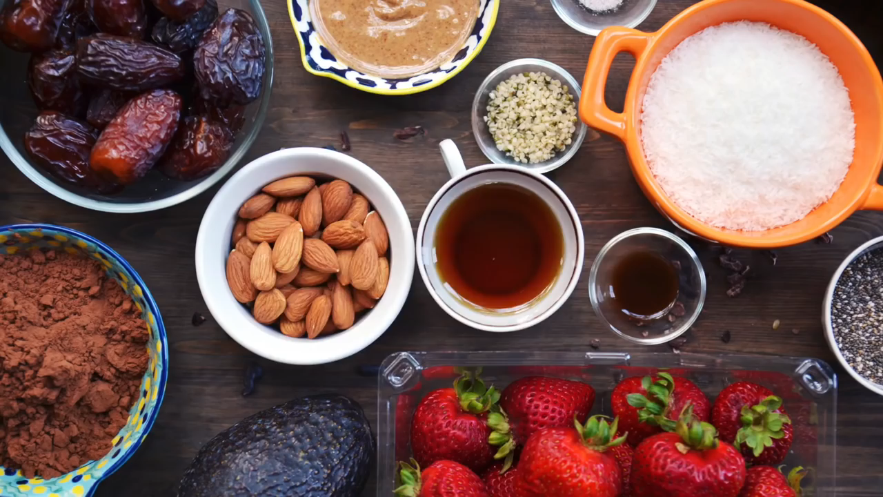 5 Easy And Healthy Snacks To Satisfy Your Sweet Tooth Video