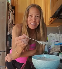 A Grain-Free Superfood Alternative To Traditional Oatmeal Breakfast Video